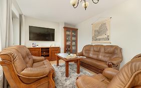 Przytulny Apartament Z Klimatyzacja I Parkingiem By Noclegi Renters